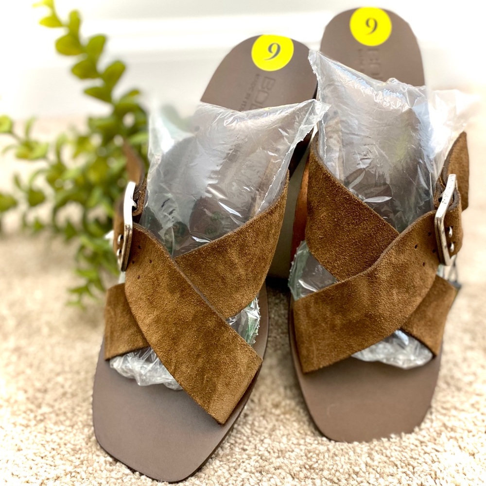 NEW Boemos Suede Sandals